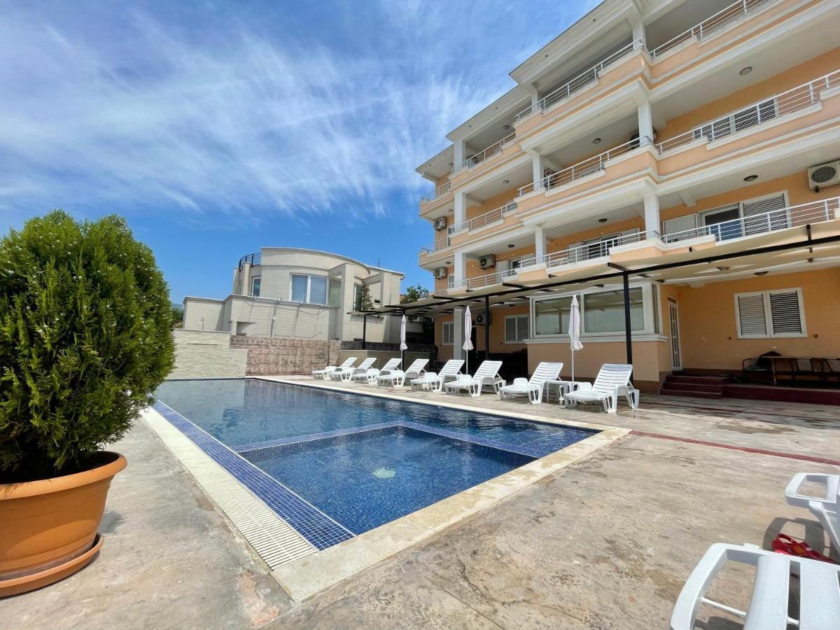 Queen Kodre Apartments Улцинь Экстерьер фото