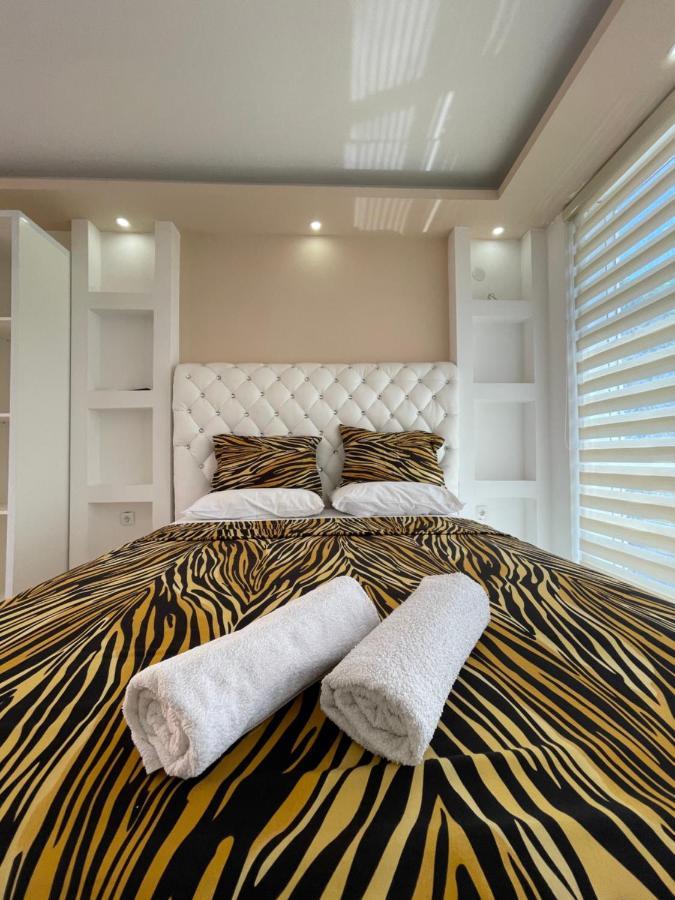 Queen Kodre Apartments Улцинь Экстерьер фото