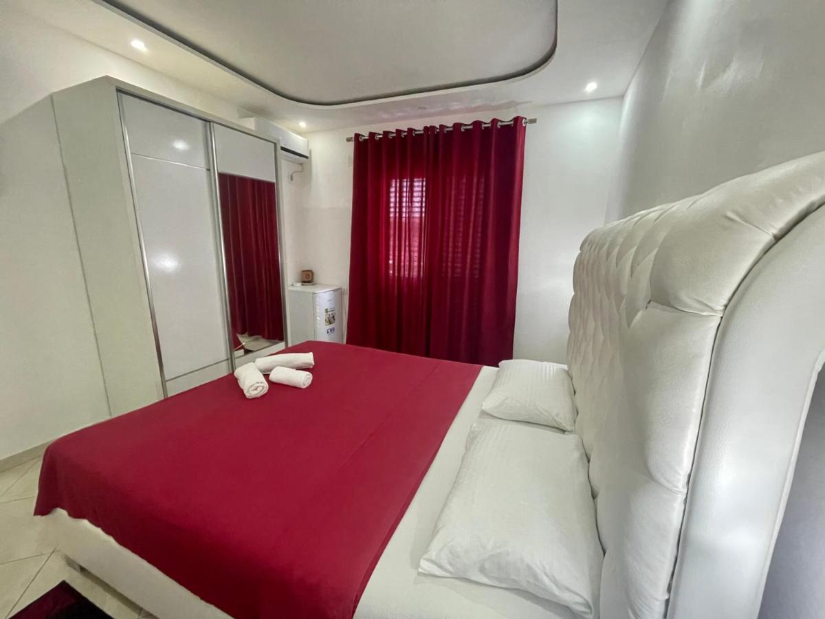 Queen Kodre Apartments Улцинь Экстерьер фото