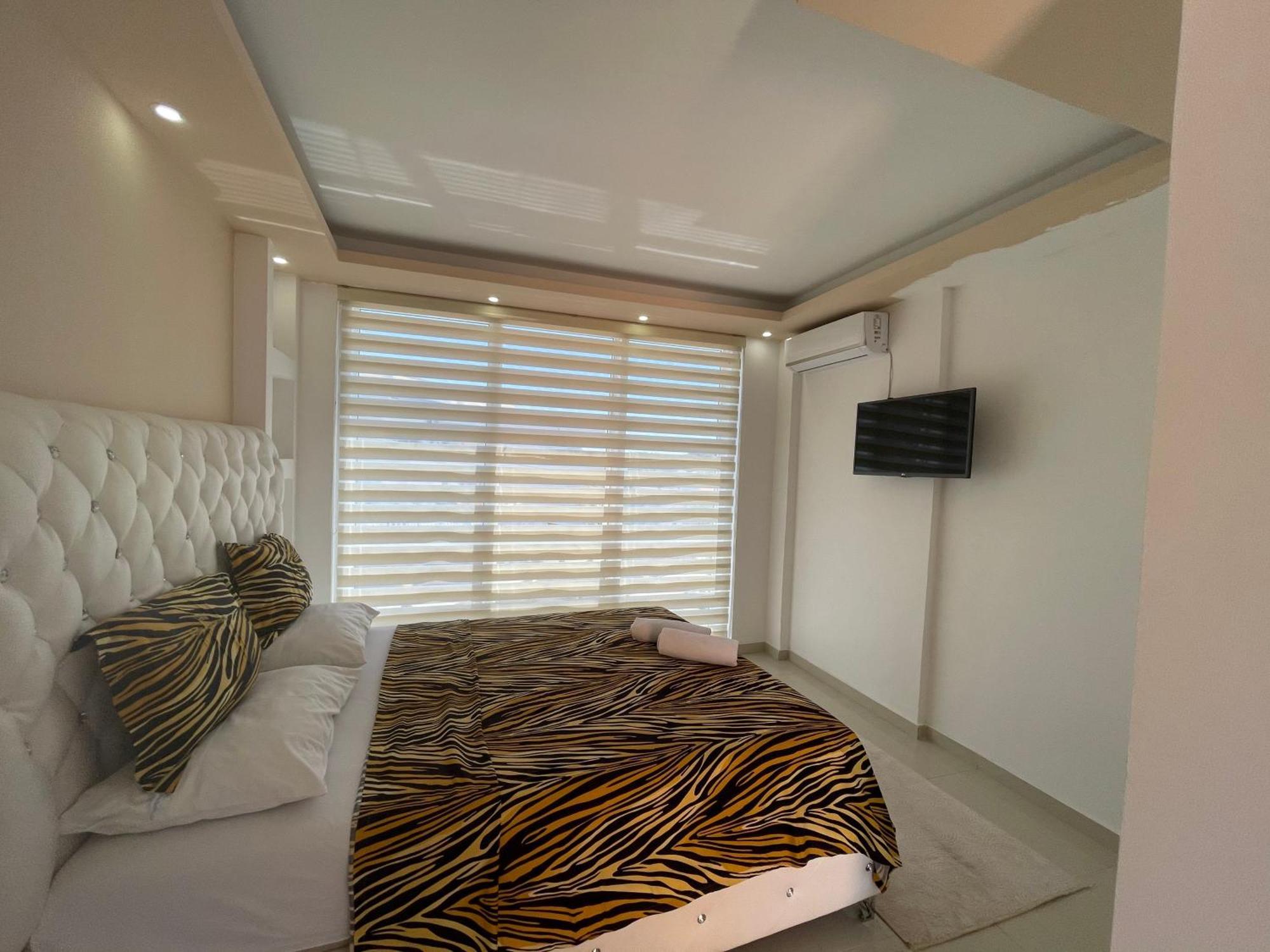 Queen Kodre Apartments Улцинь Экстерьер фото